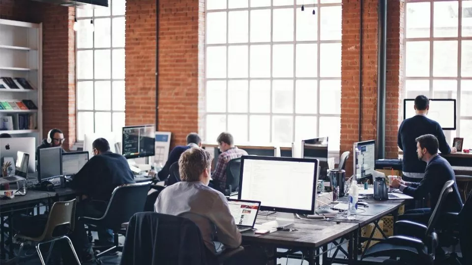 Как выбрать веб-студию в Среднеуральске по кейсам Как выбрать веб-студию в Среднеуральске по кейсам